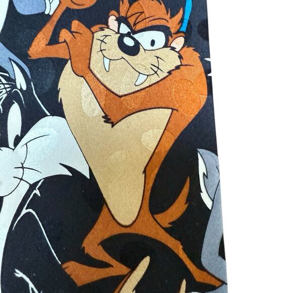 VTG Looney Tunes 1994 Silk Tie Bugs‎ Taz Sylvester Tweety Wile e Road Runner - Picture 8 of 11